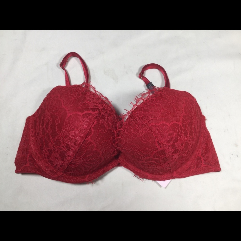 Victoria’s Secret Dream Angels Push Up Bra NWT 34C